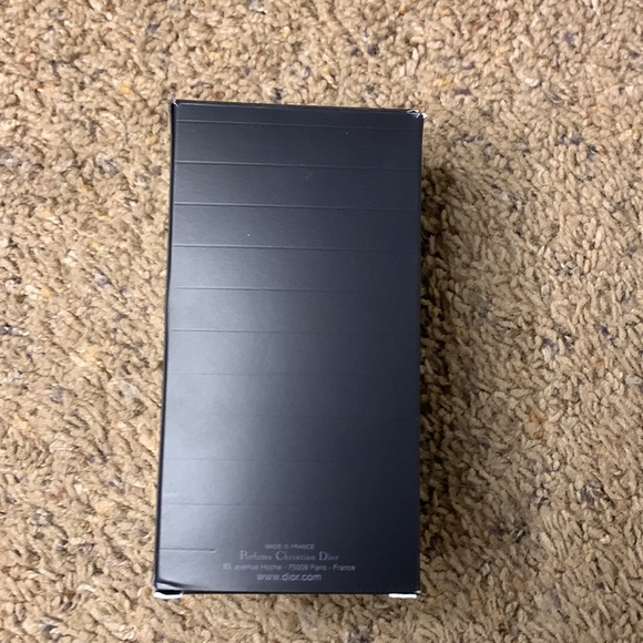 Dior Sauvage Parfum 100ml - Picture 2 of 3